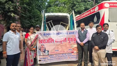 मिर्ज़ापुर: पंडित छन्नूलाल मिश्र के निधन के बाद उनकी पुत्री ने मंडलीय अस्पताल में मेडिकल उपकरण किया डोनेट