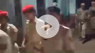 शिवसागर: बड्डी थाने की पुलिस ने शांतिपूर्ण और भय मुक्त माहौल में चुनाव सम्पन्न कराने के लिए किया फ्लैग मार्च