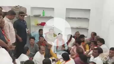 बारां: उप मुख्यमंत्री प्रेमचंद बेरवा ने भाजपा प्रत्याशी मोरपाल सुमन के लिए जनसमर्थन जुटाने अंता विधानसभा क्षेत्र का दौरा किया