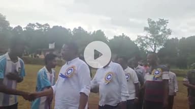 कोलेबिरा: पोगलोया में हॉकी का जुनून, अमर शहीद अनिल तोपनो टूर्नामेंट का फाइनल संपन्न, कोलेबिरा विधायक रहे उपस्थित