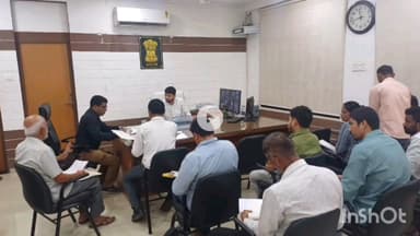 ડોલવણ: ડોલવણ મામલતદાર કચેરી ખાતે કલેકટરની હાજરીમાં સ્વાગત કાર્યક્રમ યોજાયો.