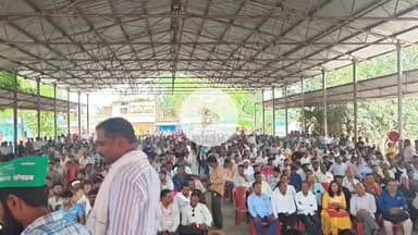 #पराली_जलाने पर मुकदमा दर्ज होने के विरोध में किसानों ने #मध्यप्रदेश सरकार को दिखाई अपनी ताकत।#पनागर_जबलपुर
@farmers showed their strength to the #MadhyaPradesh government in protest against filing of cases for burning stubble. #Pa