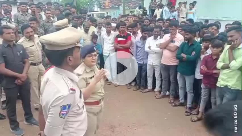 ఇచ్చోడ: ఇచ్చోడ మండలంలోని గుండాల గ్రామంలో కార్డ్ అండ్ సెర్చ్