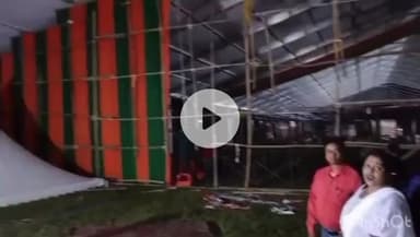 नवादा: नवादा के कुंती नगर पहुंची महिला जिला अध्यक्ष माधुरी बरनवाल ने नरेंद्र मोदी के कार्यक्रम से पहले नेताओं से की बातचीत