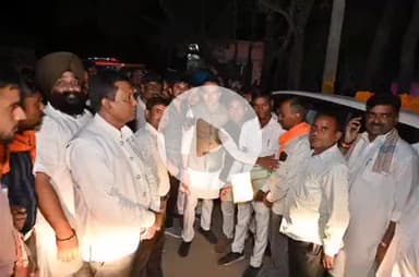 बीसलपुर: जिले भर के अलग-अलग इलाकों में कई जन चौपालों को केंद्रीय राज्य मंत्री जितिन प्रसाद ने किया संबोधित, जनता की सुनी समस्याएं