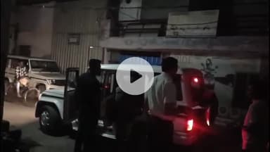 जगाधरी: लक्ष्मी नगर में फैक्ट्री टैक्स न भरने पर निगम अधिकारियों ने एक फैक्ट्री को किया सील