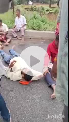 जौनपुर: सीहीपुर के पास हाईवे पर बड़ा हादसा, लगभग 12 श्रद्धालु हुए घायल