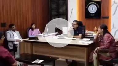 चास: बोकारो: उपायुक्त ने गोपनीय कार्यालय में जिला स्तरीय पदाधिकारियों के साथ की बैठक