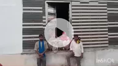 हाथरस: मधुगड़ी में रेलवे लाइन पार आठ दिन पहले लाखों रुपए की चोरी के मामले में पीड़ित परिवार ने हाथ जोड़कर CM से की गुहार