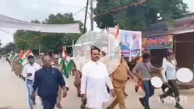 बिधूना: अछल्दा कस्बा में सरदार वल्लभ भाई पटेल की जयंती पर बैंड बाजे के साथ निकाली गई रैली