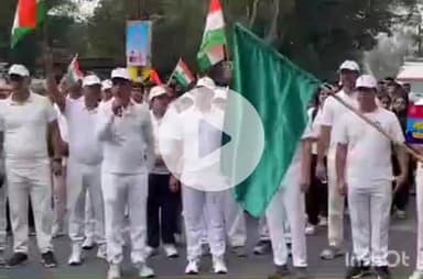 हरिद्वार: राष्ट्रीय एकता दिवस पर रन फॉर यूनिटी का आयोजन, हरकीपौड़ी पर DM और SSP ने दिखाई हरी झंडी