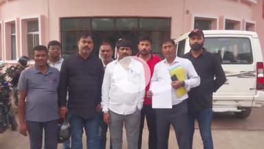 धनबाद/केंदुआडीह: डीआरएम परिसर में दुर्गा पूजा पंडाल विवाद का धनबाद थाना में निपटारा, डेकोरेटर माणिक हलधर ने आरोपों का किया खंडन