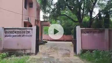 झांसी: कुम्हरार गांव में बारिश से फसल खराब होने के कारण किसान ने फांसी लगाकर दी जान, झांसी में हुआ पोस्टमार्टम