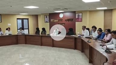 धनबाद/केंदुआडीह: धनबाद जिले के सभी गांवों में शौचालय की उपलब्धता सुनिश्चित करने के निर्देश, उपायुक्त ने अधिकारियों को दिए आदेश