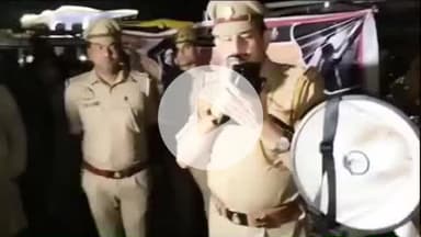 झांसी: सीपरी बाजार में थाना प्रभारी ने चलाया साइबर जागरूकता अभियान