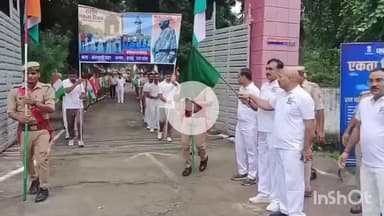 हरदोई: सरदार बल्लभ भाई पटेल की जयंती के अवसर पर रिजर्व पुलिस लाइन से रन फॉर यूनिटी का आयोजन हुआ