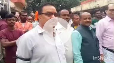 नानपारा: नानपारा चीनी मिल के कर्मचारियों ने काली पट्टी बांधकर प्रदर्शन किया, तीन सूत्रीय मांगों को लेकर जताया विरोध