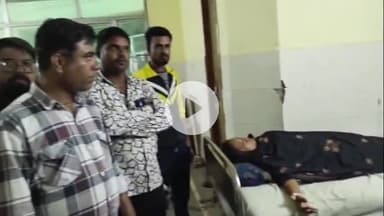 झालरापाटन: झालावाड़ अस्पताल के ब्लड बैंक से एक मरीज को अलग-अलग ब्लड ग्रुप की रिपोर्ट देने पर पीड़ितों ने ज्ञापन दिया