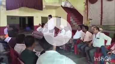 समुद्रपूर: गिरड येथे पार पडली भारतीय जनता पक्षाची आढावा बैठक: जिल्हा सचिव संजय डेहणे यांनी  केले मार्गदर्शन