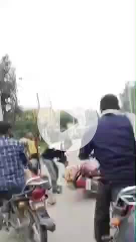 करछना: यूनाइटेड कॉलेज के सामने ई-रिक्शा से टकराकर बाइक सवार युवक घायल, उपचार हेतु भेजा गया