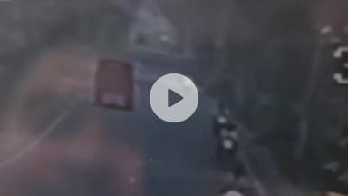 मुज़फ्फरनगर: सीसीटीवी फुटेज ने खोला राज, स्कूटी सवार जुनैद और नाहिद की मौत का खुला राज, नीलगाय नहीं, स्कूल वाहन ने कुचले थे दोनों