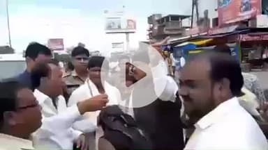 चास: चास के जोधाडीह मोड़ पर शहीद लीलू-हीरू-पटल बाउरी का शहादत दिवस मनाया गया, सांसद ढुल्लू महतो हुए शामिल