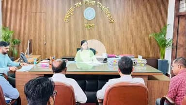 खूंटी: समाहरणालय सभागार खूंटी में उपायुक्त की अध्यक्षता में पीएम आयुष्मान भारत स्वास्थ्य को लेकर बैठक हुई