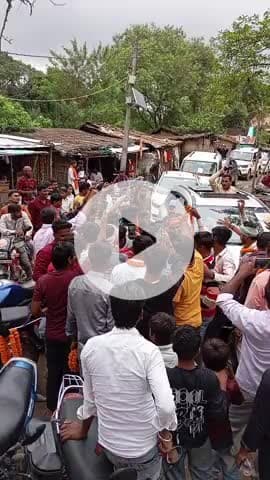 विभूतिपुर: विभूतिपुर में चुनाव प्रचार ने पकड़ी रफ़्तार, सड़कों पर उतरे विभिन्न दलों के समर्थक