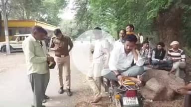 झांसी: मठ गांव में भंडारा खाकर लौटी युवती ने लगाई फांसी, पुलिस ने शव पोस्टमार्टम के लिए भेजा