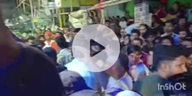 फतुहा: स्टेशन रोड पर वन स्टार द्वारा स्थापित भगवान भास्कर की प्रतिमा का धूमधाम से विसर्जन