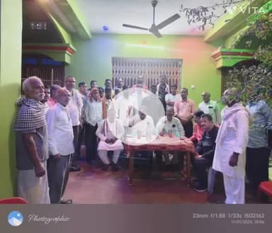 मनसाही : - कांग्रेस के जिलाध्यक्ष ने महागठबंधन के प्रत्याशी को जिताने को लेकर चलाया जनसंपर्क अभियान।