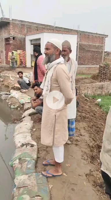 पूरनपुर: गांव जादौपुर गहलुइया में जलभराव से ग्रामीण परेशान, शिकायत के बावजूद समाधान नहीं हुआ