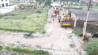 इंदौर: अवैध मादक पदार्थों के खिलाफ अभियान जारी, आधुनिक तकनीक का प्रयोग, ड्रोन से सिरपुर तालाब क्षेत्र में नशा खोजा गया