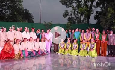 देहरादून: राष्ट्रपति द्रौपदी मुर्मू ने उत्तराखंड संस्कृति विभाग द्वारा आयोजित सांस्कृतिक संध्या में की शिरकत