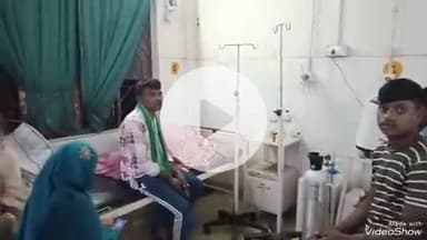 देवघर: हंसडीहा थाना क्षेत्र के चिड़िया मोड़ के पास अज्ञात वाहन की टक्कर से दो लोग गंभीर रूप से घायल