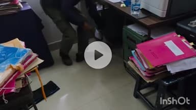 दुर्ग: सेक्टर 3 स्थित CISF ऑफिस में निकला सांप, स्नेक कैचर ने किया सुरक्षित रेस्क्यू