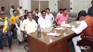 कुरवाई: क्षेत्र के एक दर्जन से अधिक नागरिकों ने विभिन्न समस्याओं के समाधान के लिए विधायक को दिए आवेदन