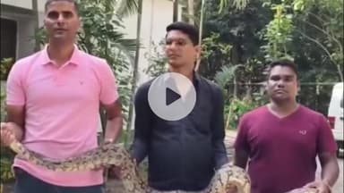 चास: सेक्टर 4 और सेक्टर 6 क्षेत्र में 8 सांपों का रेस्क्यू, स्थानीय लोगों में फैली दहशत