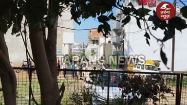 शिवसेना UBT मध्यप्रदेश उपराज्य प्रमुख विवेक पांडे सीधी द्वारा सिविल सर्जन डॉक्टर खरे का मुंह काला करने का शिवसेना UBT मध्य प्रदेश पूरा समर्थन करती है जो डॉक्टर निजी अस्पतालों में सेवाएं दे अपनी दुकान चला रहे हैं और अपनी जेब भर रहे हैं वे सर