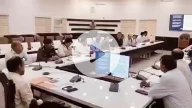 हरिद्वार: ओवर स्पीड और ओवरलोडिंग पर डीएम मयूर दीक्षित ने की सख्ती, रोशनाबाद मुख्यालय में अधिकारियों को कमी लाने के दिए निर्देश