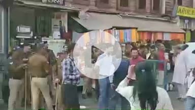 हरिद्वार: डीएम मयूर दीक्षित के निर्देश पर नगर निगम और पुलिस की टीम ने हरकी पैड़ी क्षेत्र से हटाया अवैध अतिक्रमण, जब्त किया सामान