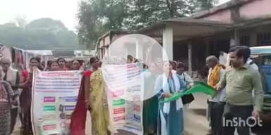 फतुहा: जीविका बीपीएम प्रियंका कुमारी के नेतृत्व में मतदाता जागरूकता रैली निकाली गई, बीडीओ ने हरी झंडी दिखाई