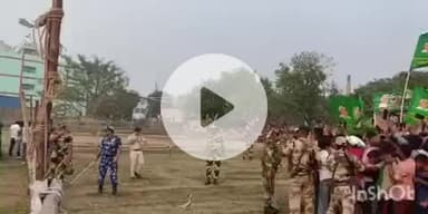 फतुहा: नेता प्रतिपक्ष तेजस्वी यादव ने मौजीपुर हाट के पास चुनावी जनसभा को संबोधित किया