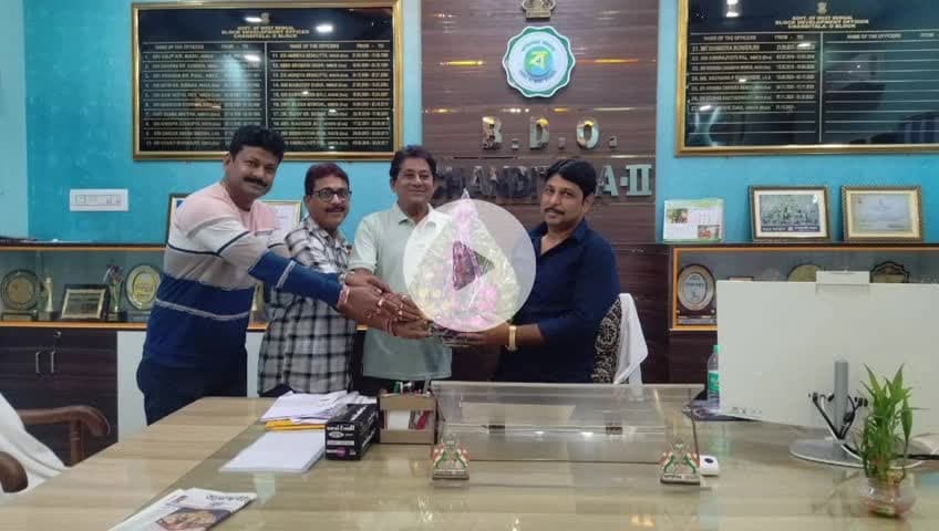 চণ্ডীতলা ২: চণ্ডীতলা ২ নম্বর ব্লকে নতুন বিডিওর কাজে যোগদান, সংবর্ধনা জ্ঞাপন