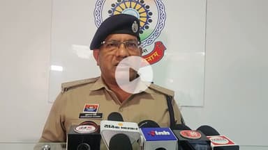 दुर्ग: दुर्ग पुलिस की बड़ी कार्रवाई: 2.5 हजार नशीली कैप्सूल बरामद, खुर्सीपार में 6 और पद्मनाभपुर में 2 आरोपी गिरफ्तार