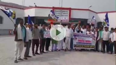 पडरौना: कुशीनगर में अपनी जनता पार्टी ने दलितों व पिछड़ों पर बढ़ते अत्याचारों के खिलाफ उठाई आवाज, राष्ट्रपति को सौंपा ज्ञापन