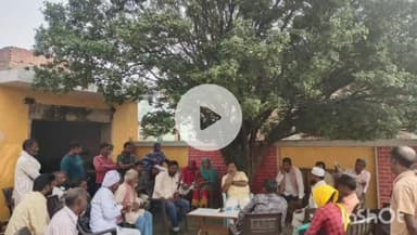 फरेंदा: फरेंदा विधायक ने चौपाल लगाकर सुनी लोगों की समस्याएं