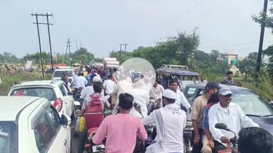 कालापीपल: कालापीपल-सीहोर रोड पर 1 किलोमीटर से अधिक लंबा जाम लगने से वाहन चालक परेशान