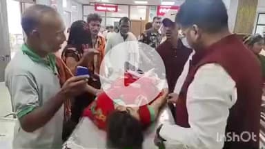 आरा: जिले के बड़घरा थाना क्षेत्र के फरना गांव में सोमवार की दोपहर एक महिला ने पंखे की कुंडी से लटक कर की खुदकुशी