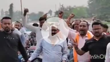 पतरघट: पतरघट प्रखंड में भाजपा नेता रुद्रानंद सिंह के नेतृत्व में पीएम नरेंद्र मोदी की सभा के लिए कार्यकर्ता रवाना